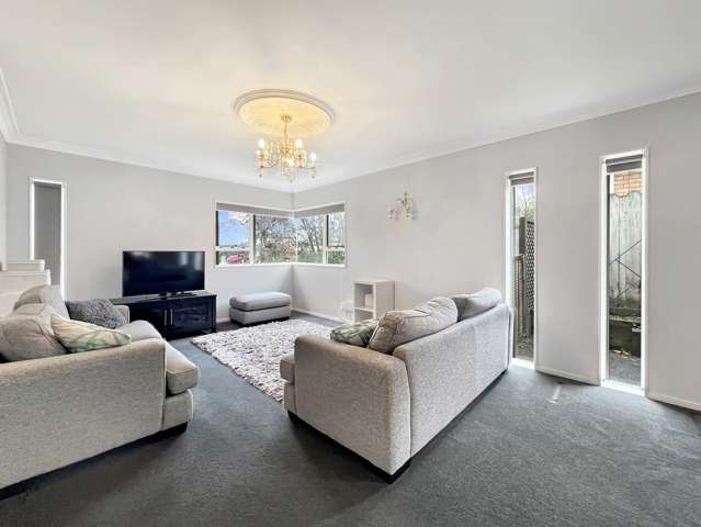 12 Stewart Gibson Place Manurewa_2