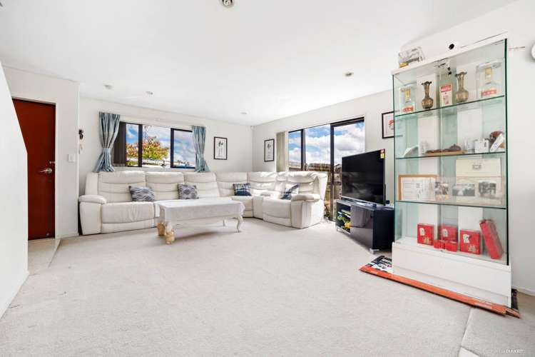 19 Masons Road Oteha_2