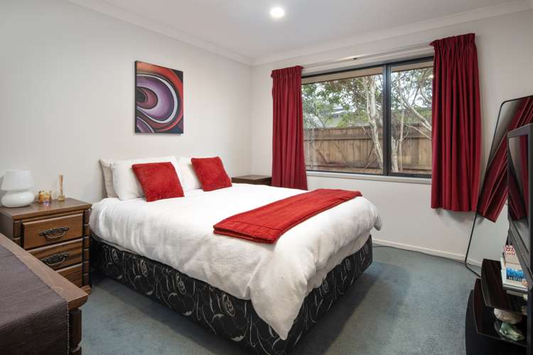 3 Maple Close Springlands_15