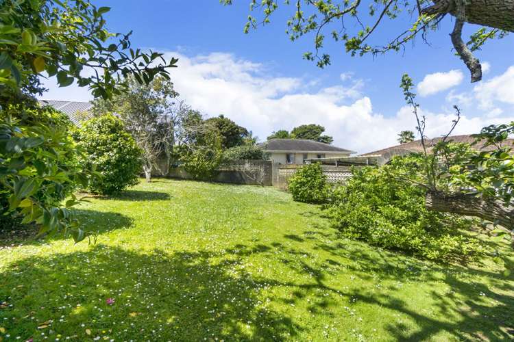 115 Sunset Road Totara Vale_36