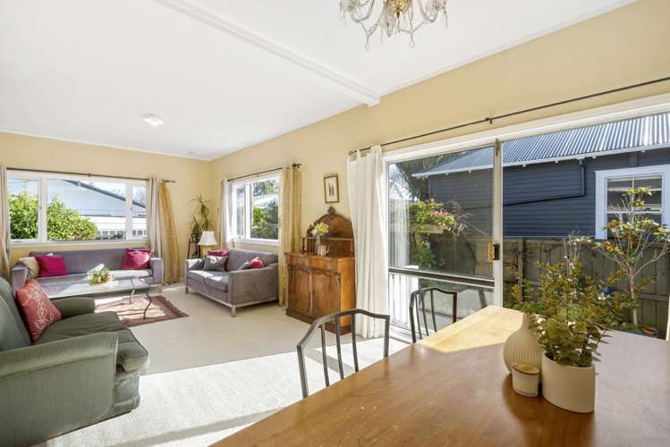 1/18 Gladstone Road Northcote_7