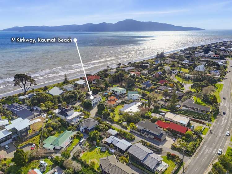 9 Kirkway Raumati Beach_26