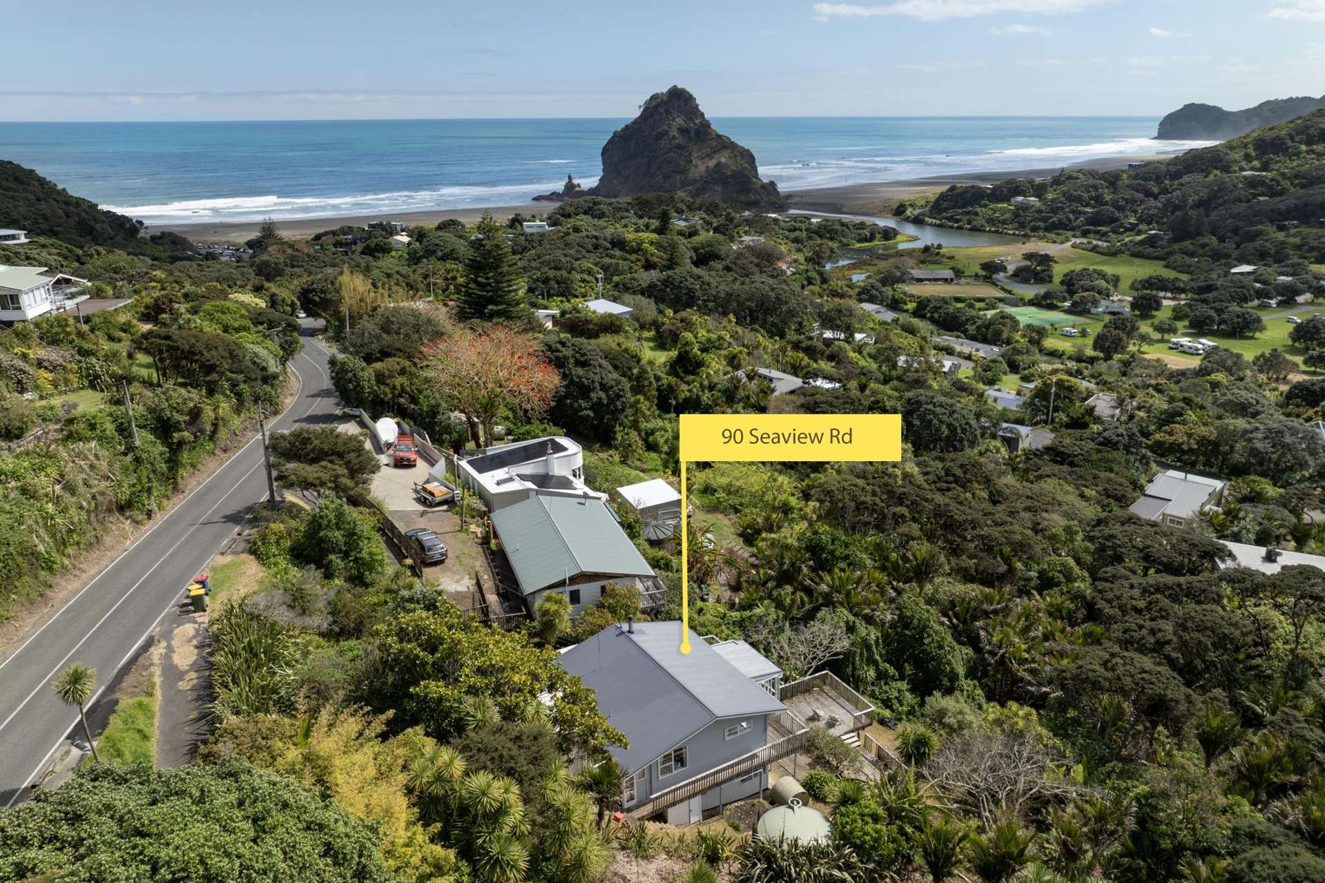 90 Seaview Road Piha_0