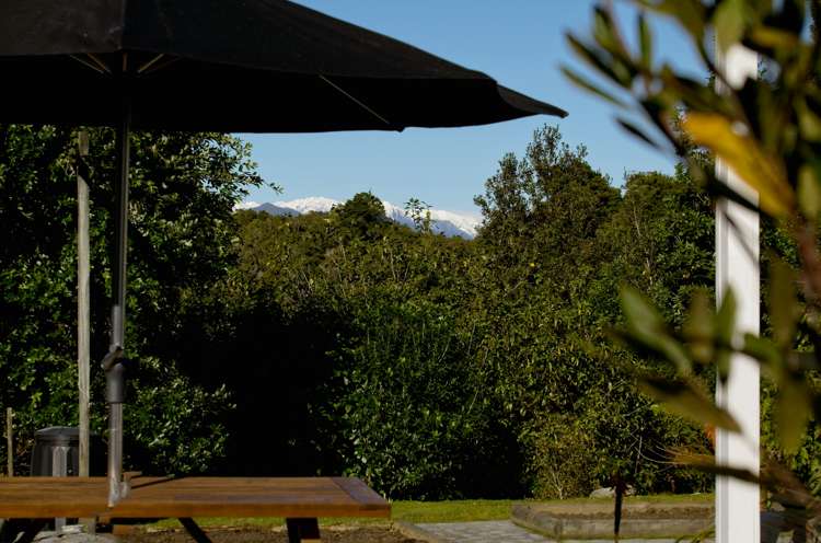 147 Havill Drive Hokitika_10