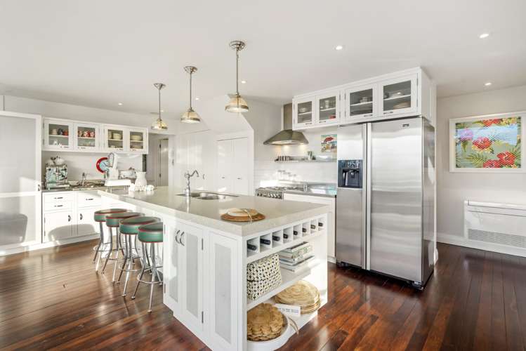 13 Le Roy Road Onetangi_21