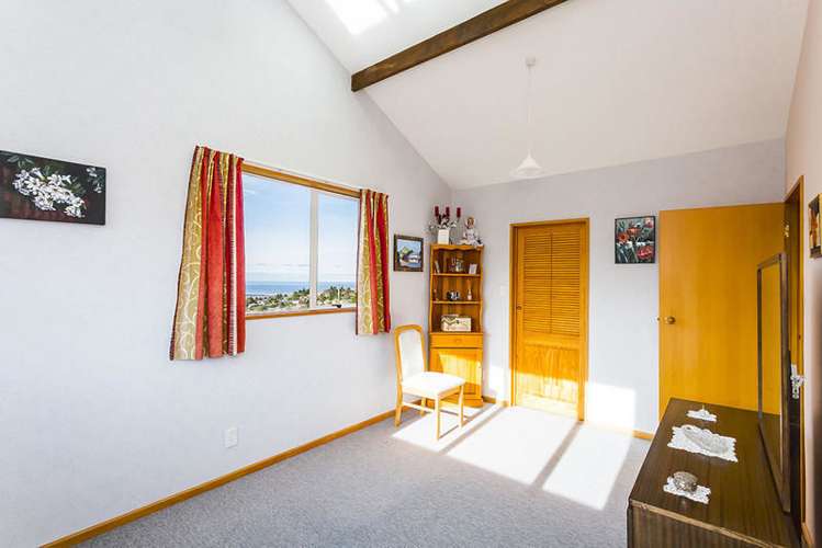 92 Dalziel Road Halfway Bush_9