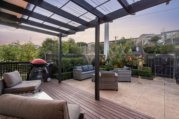 44 Peter Terrace Castor Bay_2