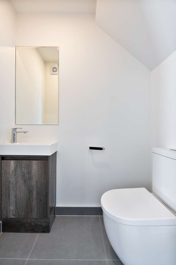 3/10 Becker Drive Manurewa_6