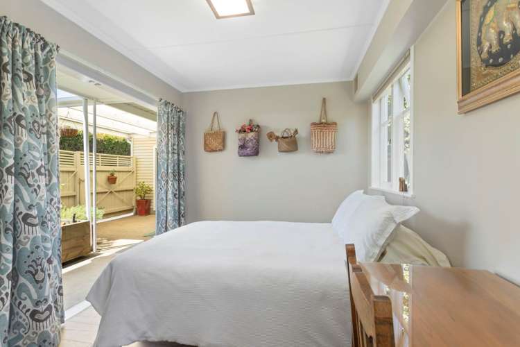 22 Aliford Avenue One Tree Hill_8