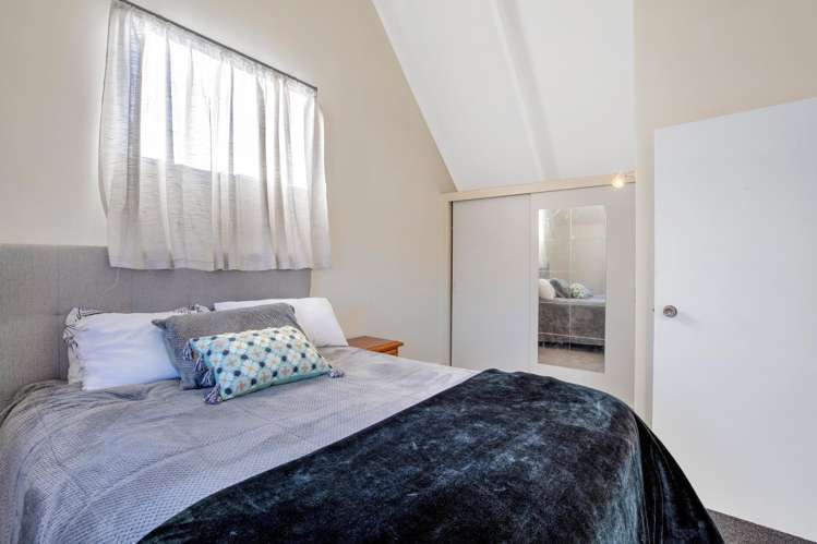 2/10 Nortons Road Avonhead_12