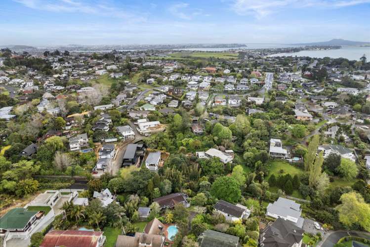 76 Cheriton Road Mellons Bay_35