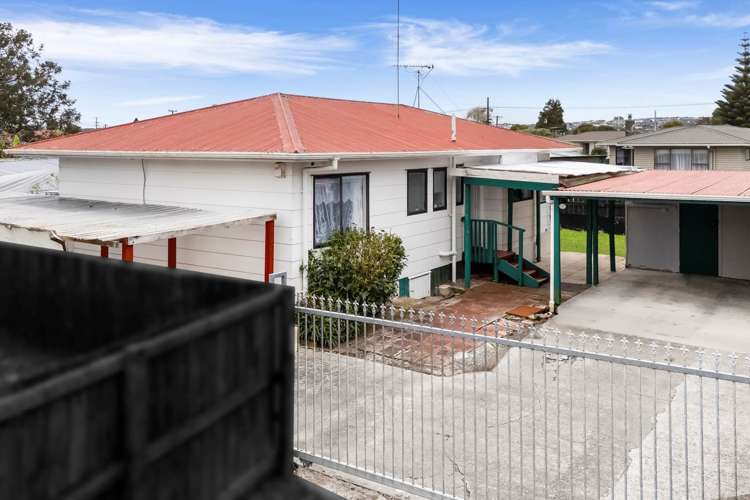 2/16 Rice Crescent Papakura_11