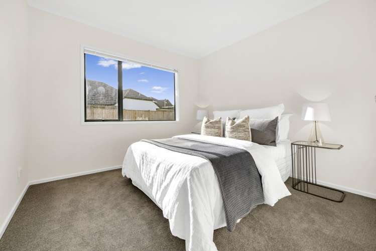 12 Duntrune Road Flat Bush_19