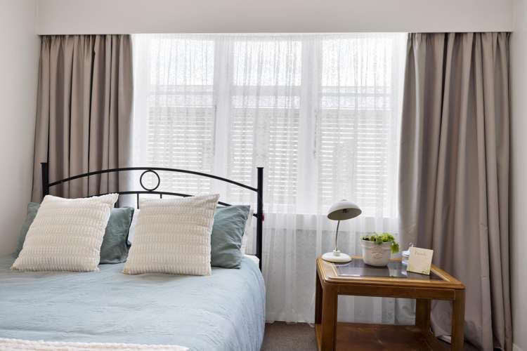 427 Broadway Stratford_11