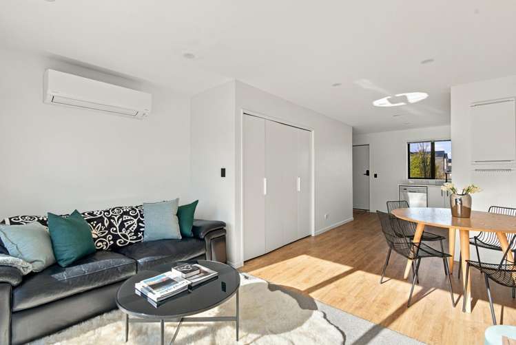 56 Piripiri Place_5