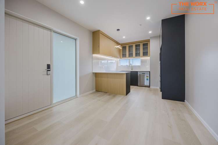 1-5/233 Great South Road_5