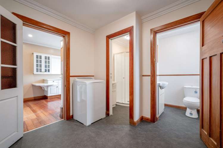 4 Russell Street Palmerston North Central_3