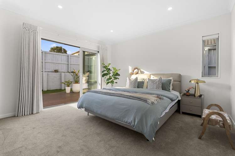 19 & 19A Surf View Crescent Red Beach_9