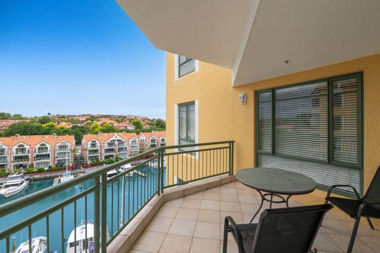 69 Waterside Crescent Gulf Harbour_2