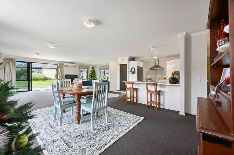 30 Kawariki Drive Baverstock_4