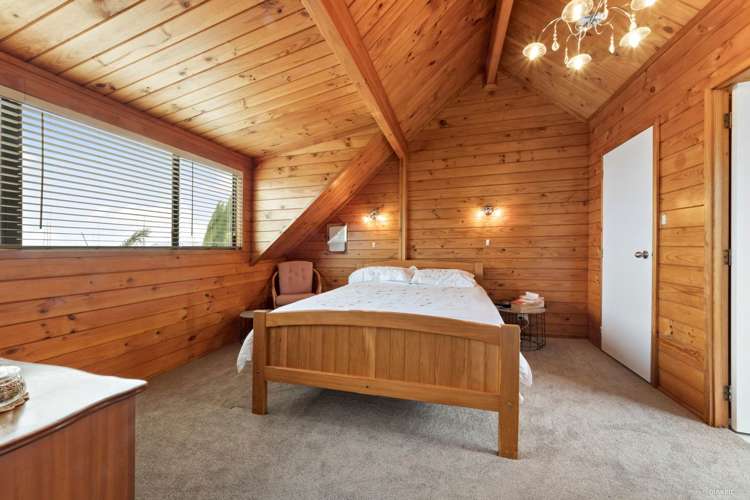 15 Tirohunga Drive Henderson_12