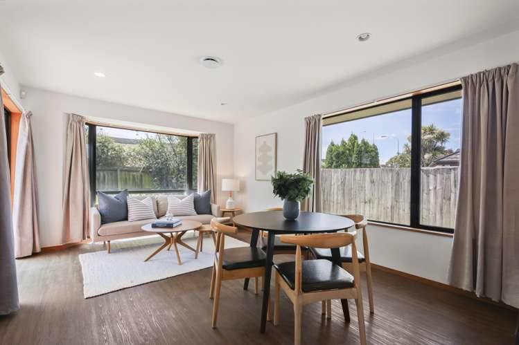 5 Cardigan Bay Place Addington_4