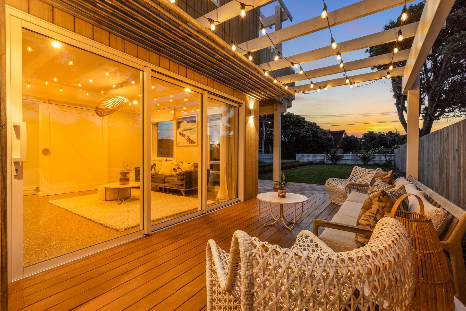 87 The Esplanade Raumati South_0