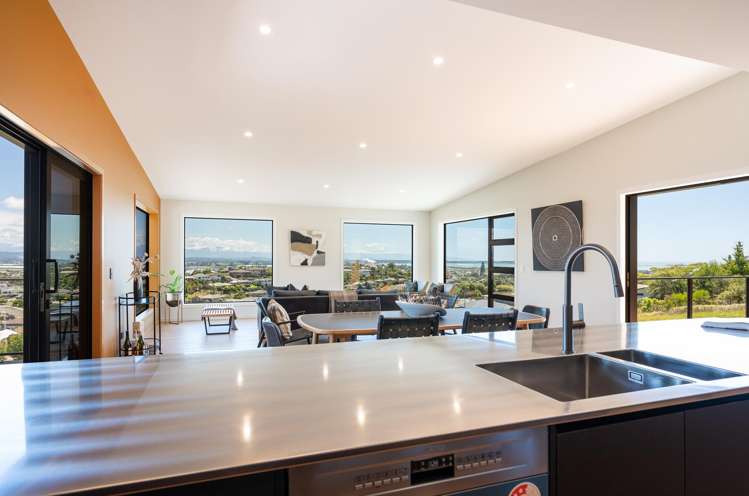 10 Resolution Place Richmond_9