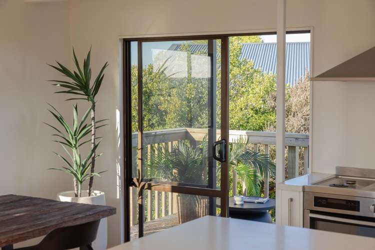 21 Tiri Road_4