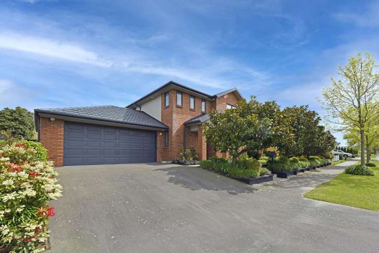 37 Mcmahon Drive Aidanfield_24