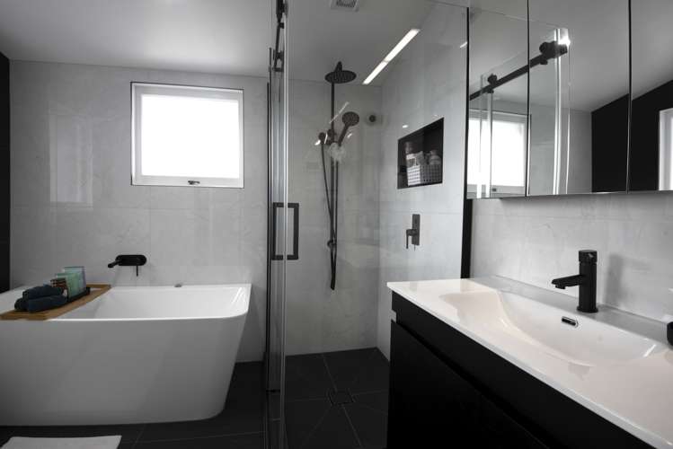 1/84 Manuka Road Glenfield_5