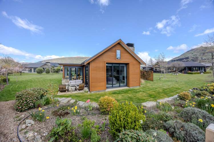 5 Parkview Street Wanaka_16