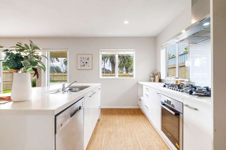 52 Pate Crescent Mangere_7