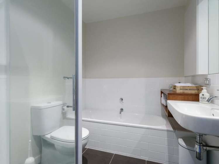 21/120 Rintoul Street Newtown_8