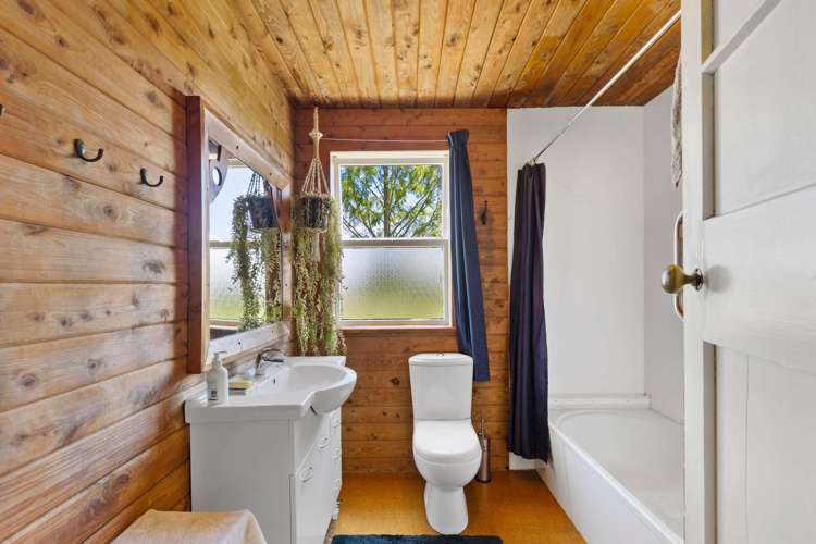 261 Kelling Road Upper Moutere_5