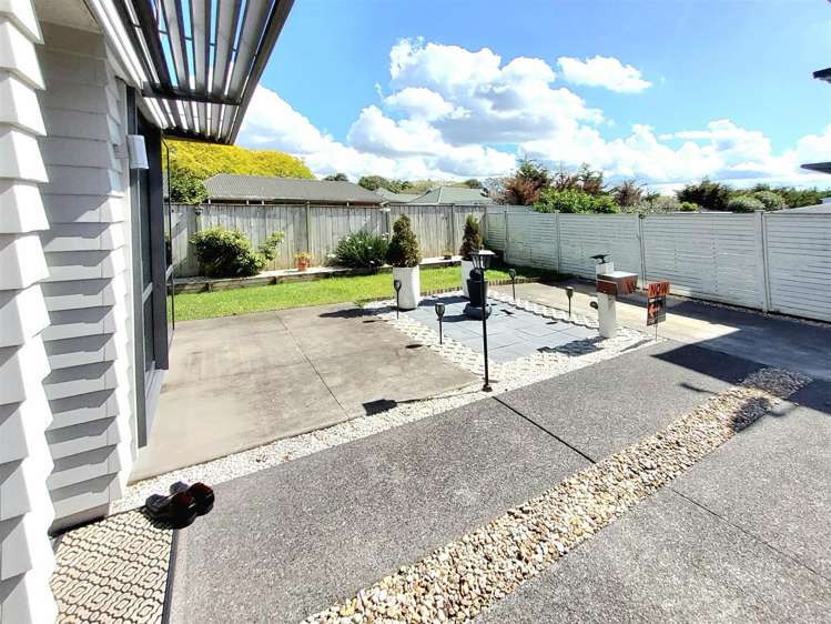 45 Costa Viva Crescent Karaka_12