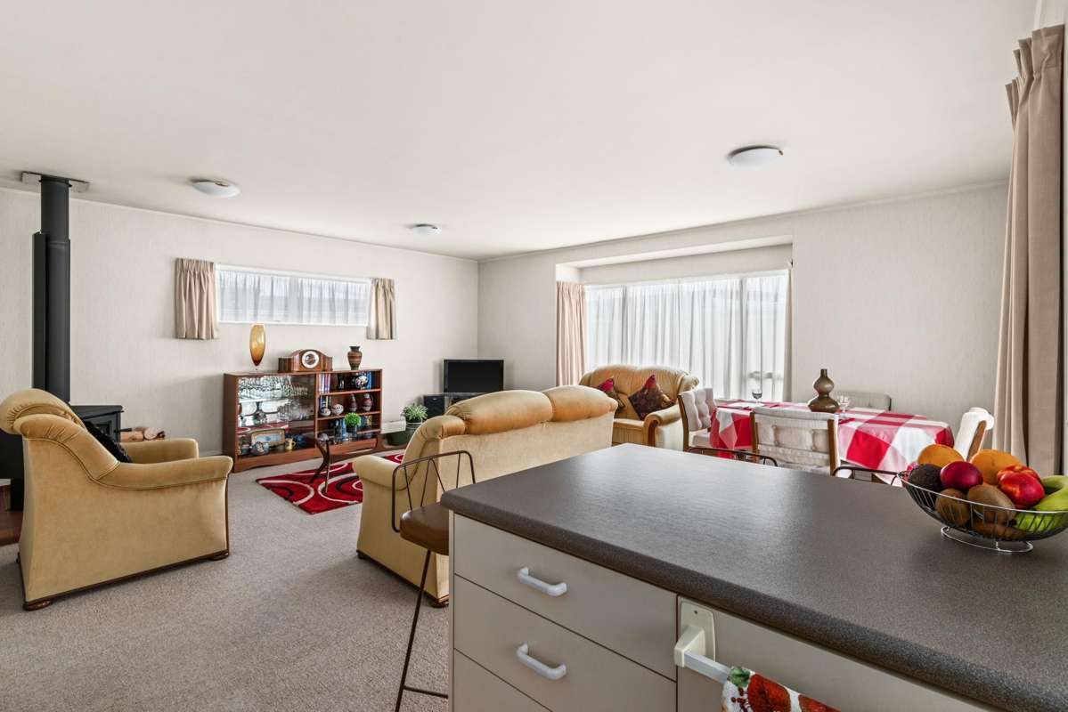 3/2 Anzac Avenue_1