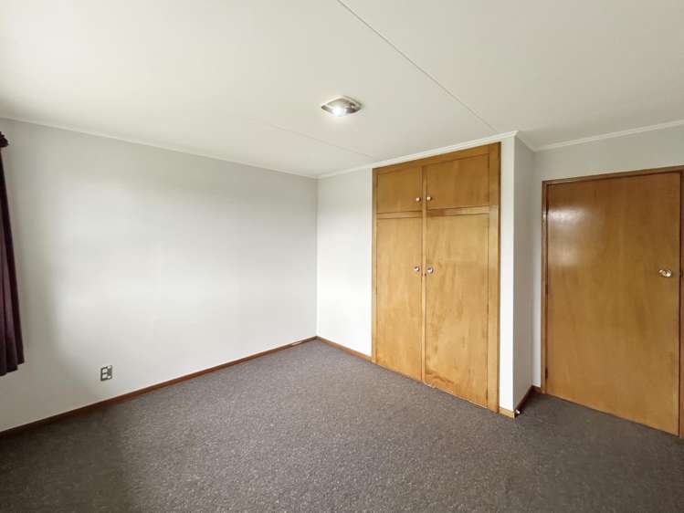 5B McKelvie Heights 10438_7