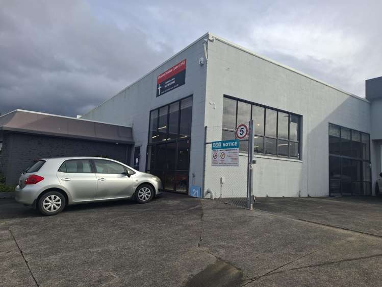 A/21 Akatea Road Glendene_5