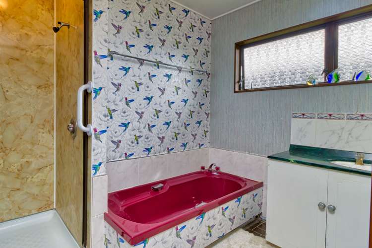 11 Deakin Place Clive_18