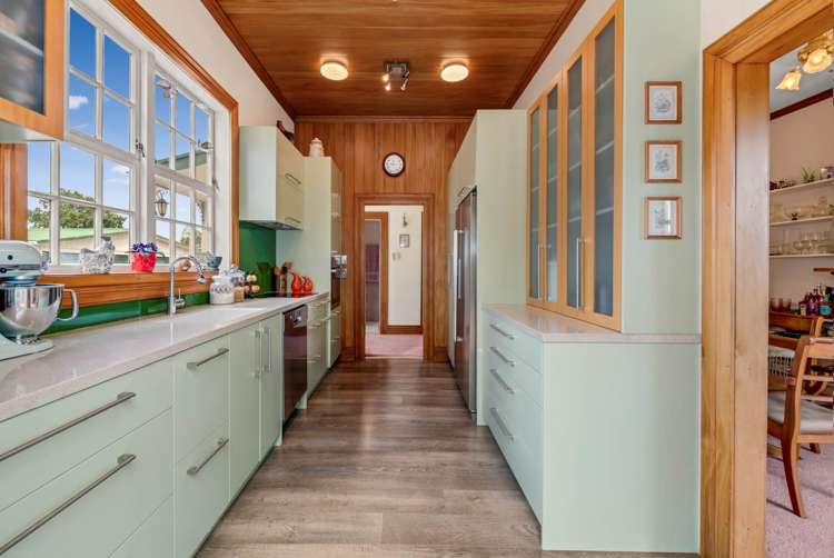 24 Pohutukawa Road Beachlands_13