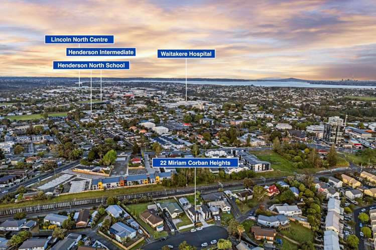 22A Miriam Corban Heights Henderson Heights_28