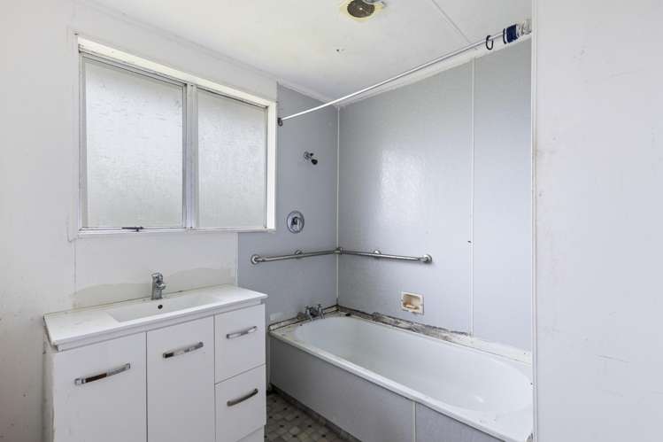 4 Veronica Place Bell Block_12