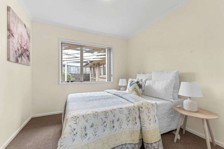 3 Topland Drive Flat Bush_17