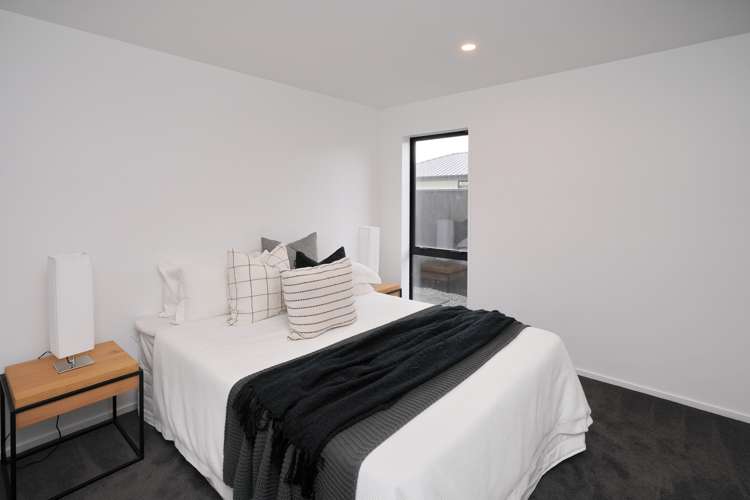 33 Monte Crescent Lincoln_12