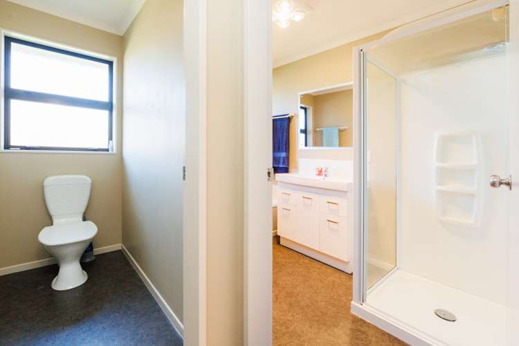 14 Orlando Way Kelvin Grove_15