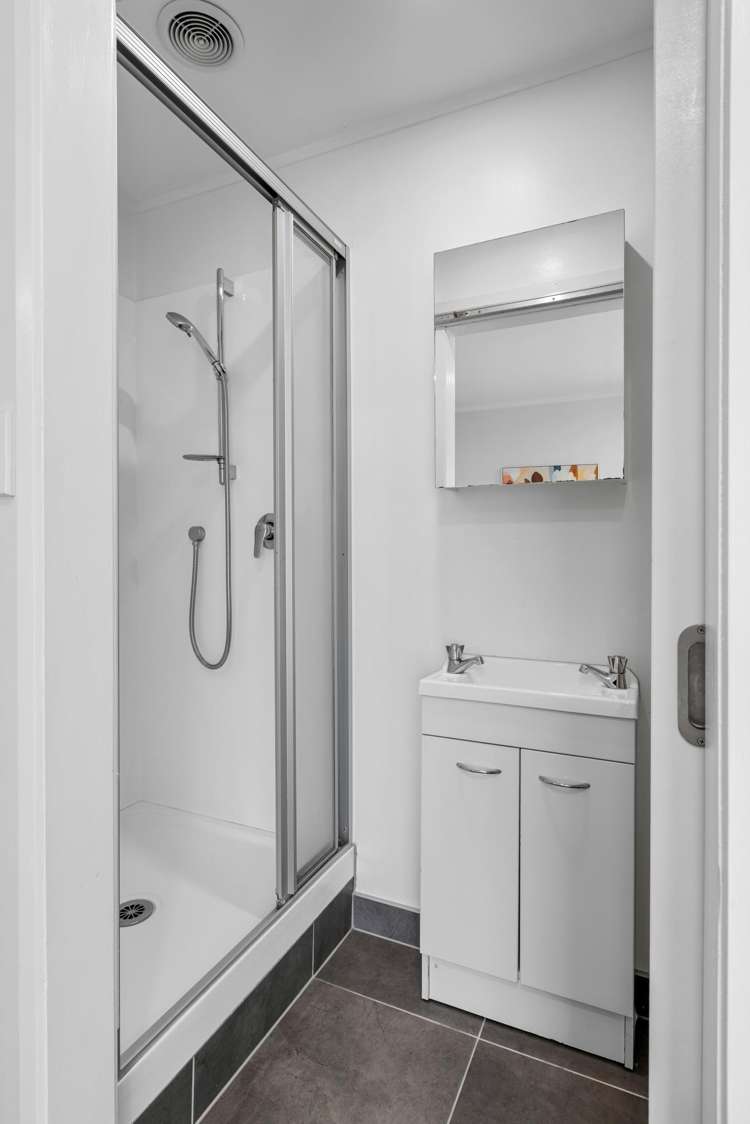 20 Sandiacre Way Browns Bay_18