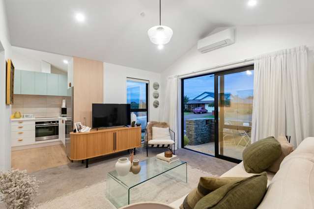 1/74 Church Street Mosgiel_3