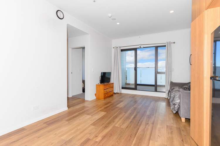 303/48 Clay Works Lane New Lynn_6