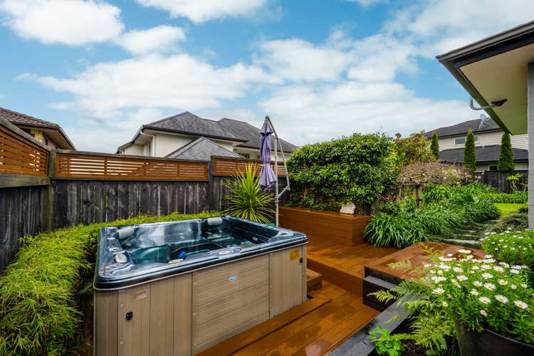 22 Gibbston Crescent Flat Bush_9